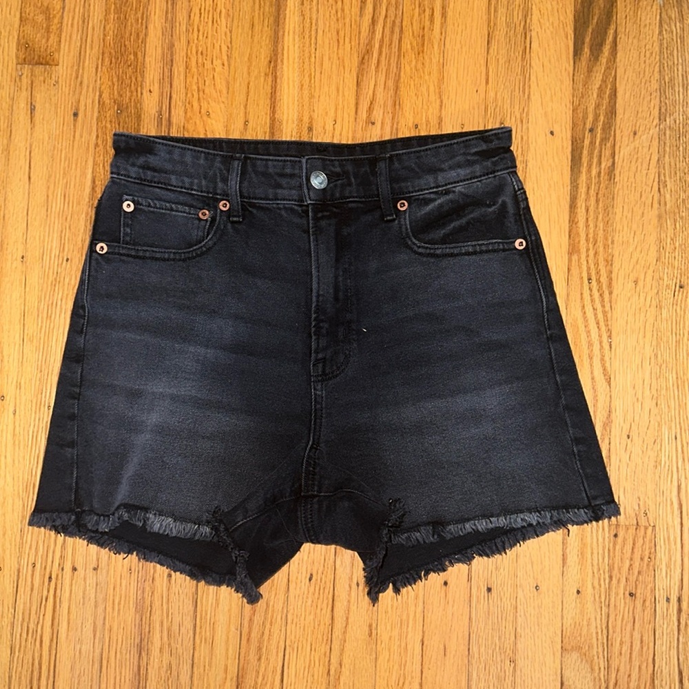 NEVER WORN Black AE 90s Boyfriend Shorts